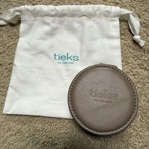 Tieks by Gavrieli Leather Jewelry Pouch